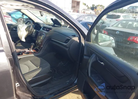 2014 Chevrolet Traverse Lt z USA, uszkodzony, nr VIN 1GNKRGKDXEJ338165